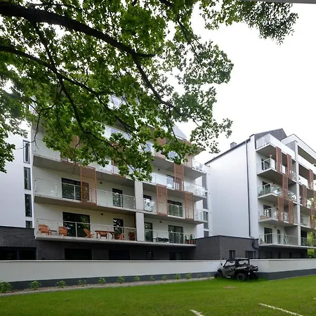 Laguna 35 波兰尼卡-兹德鲁伊