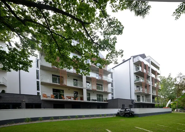 Laguna 35 波兰尼卡-兹德鲁伊