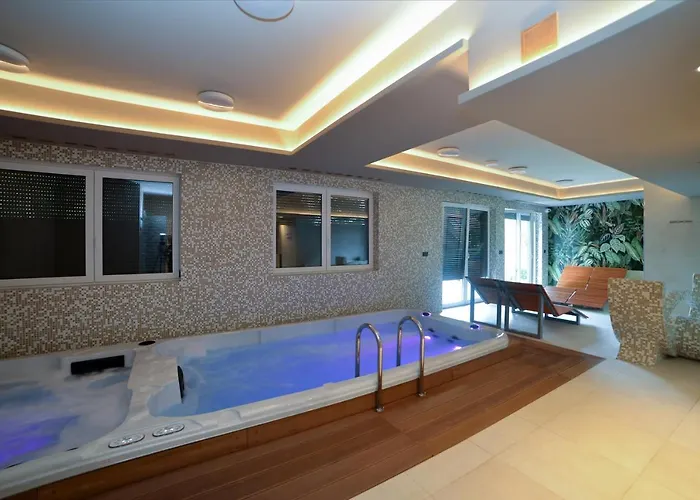 Apartman Laguna 35 *